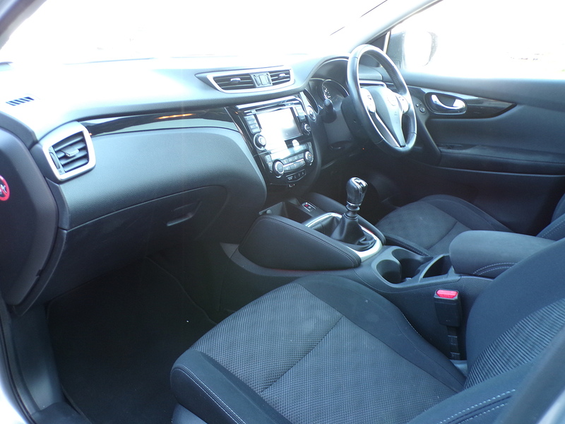 Nissan Qashqai dCi N-Connecta - U1901