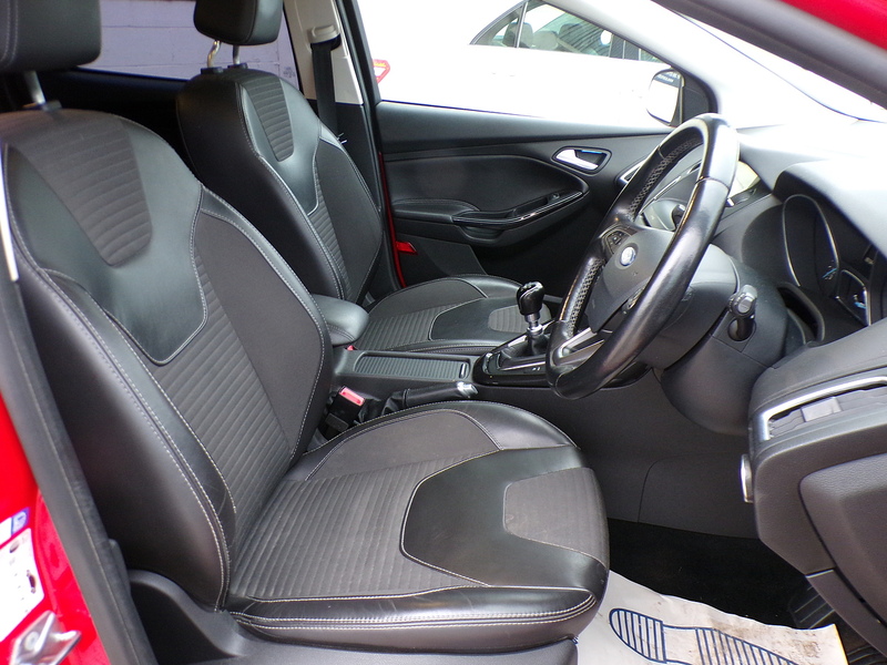 Ford Focus TDCi Titanium X - U1902