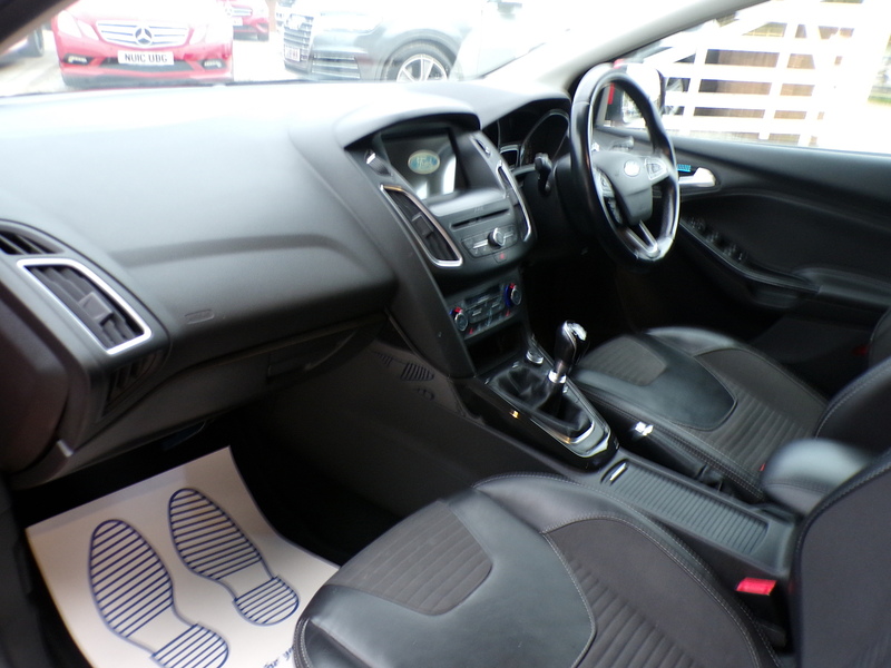 Ford Focus TDCi Titanium X - U1902