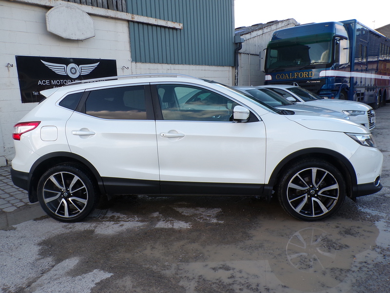 Nissan Qashqai dCi Tekna - U1916