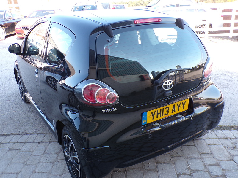 Toyota AYGO VVT-i Ice - U1920