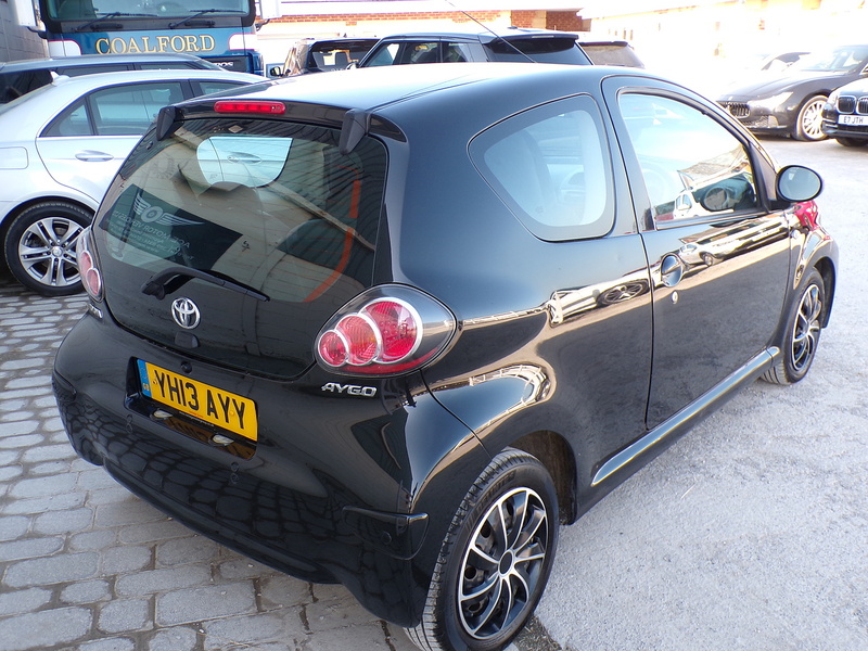 Toyota AYGO VVT-i Ice - U1920