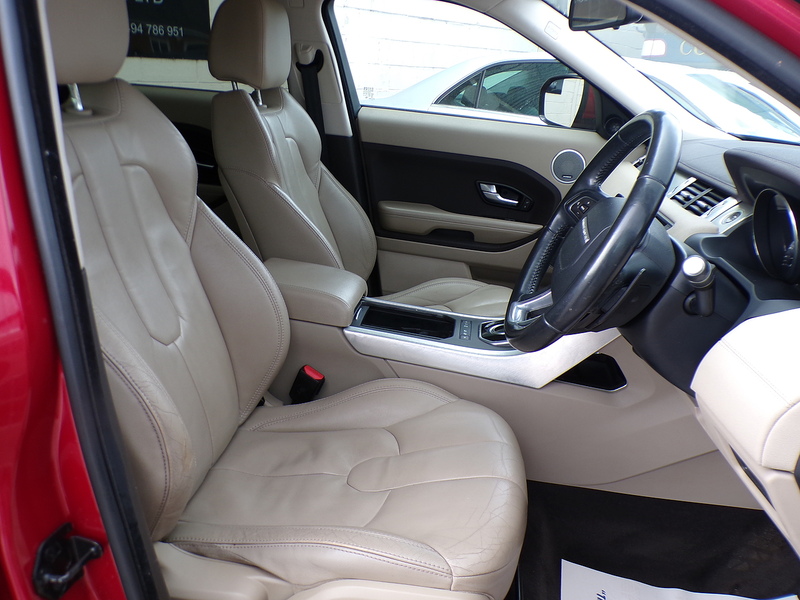 Land Rover Range Rover Evoque SD4 Pure Tech - U1921