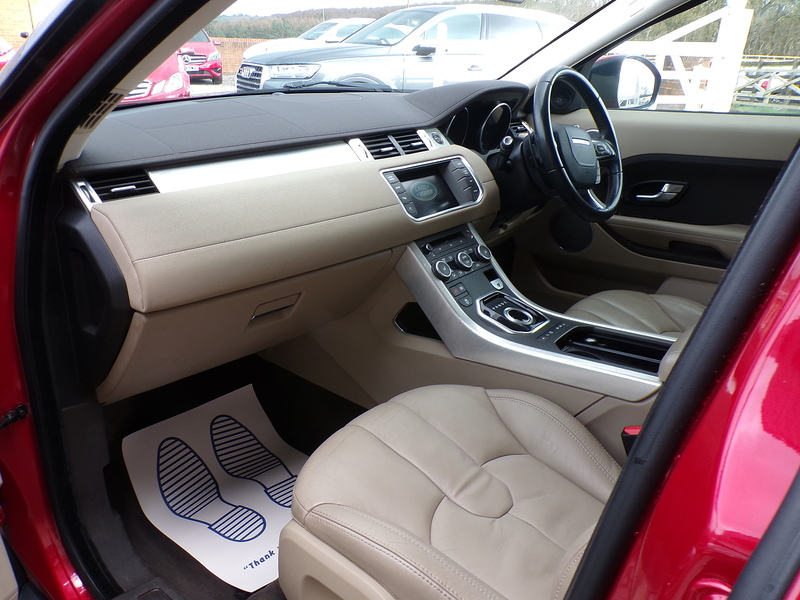 Land Rover Range Rover Evoque SD4 Pure Tech - U1921