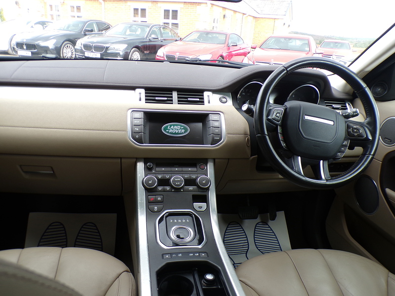 Land Rover Range Rover Evoque SD4 Pure Tech - U1921