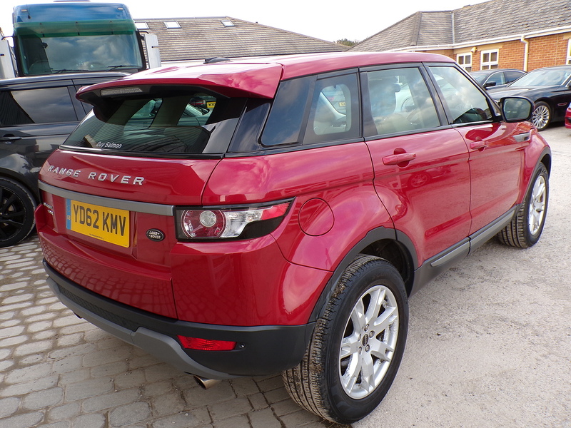 Land Rover Range Rover Evoque SD4 Pure - U1926