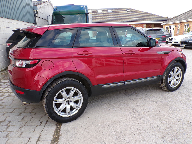 Land Rover Range Rover Evoque SD4 Pure - U1926