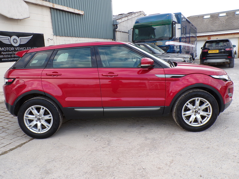 Land Rover Range Rover Evoque SD4 Pure - U1926