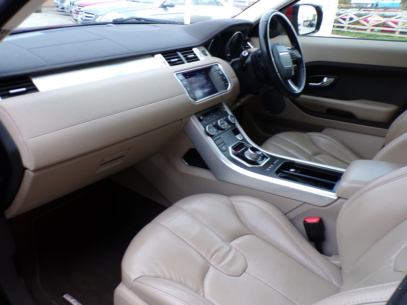 Land Rover Range Rover Evoque SD4 Pure - U1926