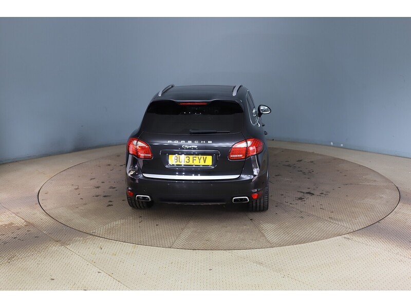 Porsche Cayenne TD V6 - U1927