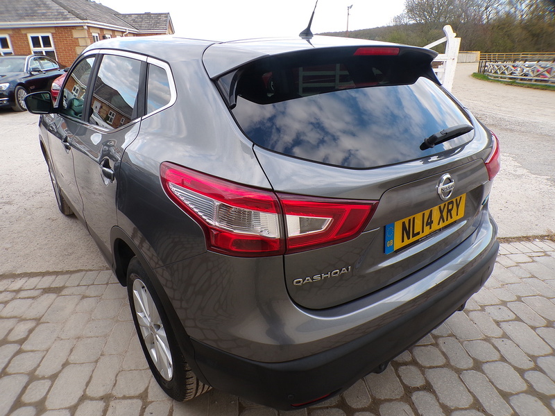 Nissan Qashqai dCi Acenta Premium - U1931