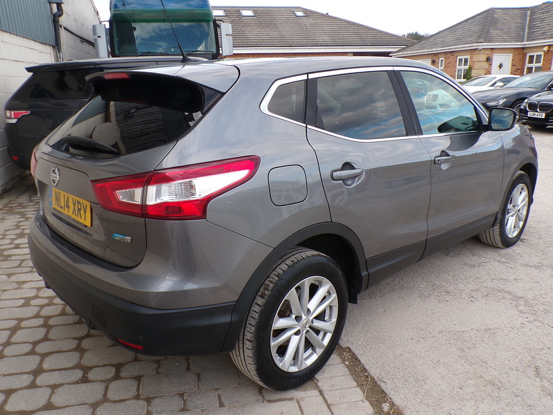 Nissan Qashqai dCi Acenta Premium - U1931