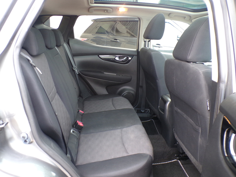 Nissan Qashqai dCi Acenta Premium - U1931