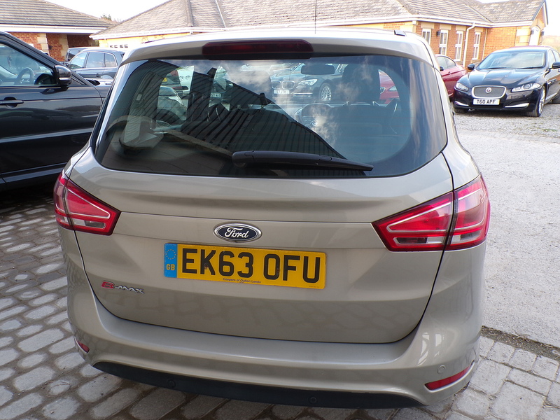 Ford B-Max TDCi Titanium - U1932