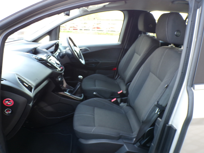 Ford B-Max TDCi Titanium - U1932
