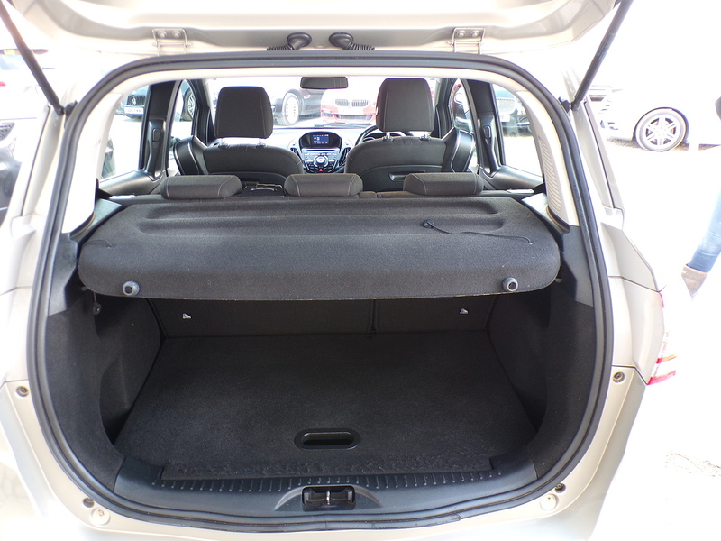 Ford B-Max TDCi Titanium - U1932