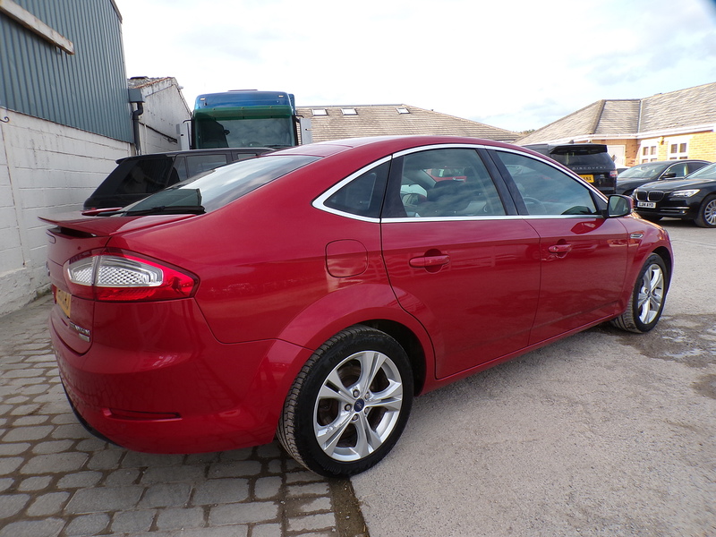 Ford Mondeo TDCi ECOnetic Titanium - U1940