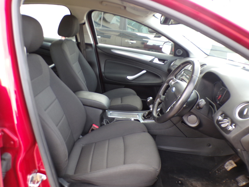 Ford Mondeo TDCi ECOnetic Titanium - U1940