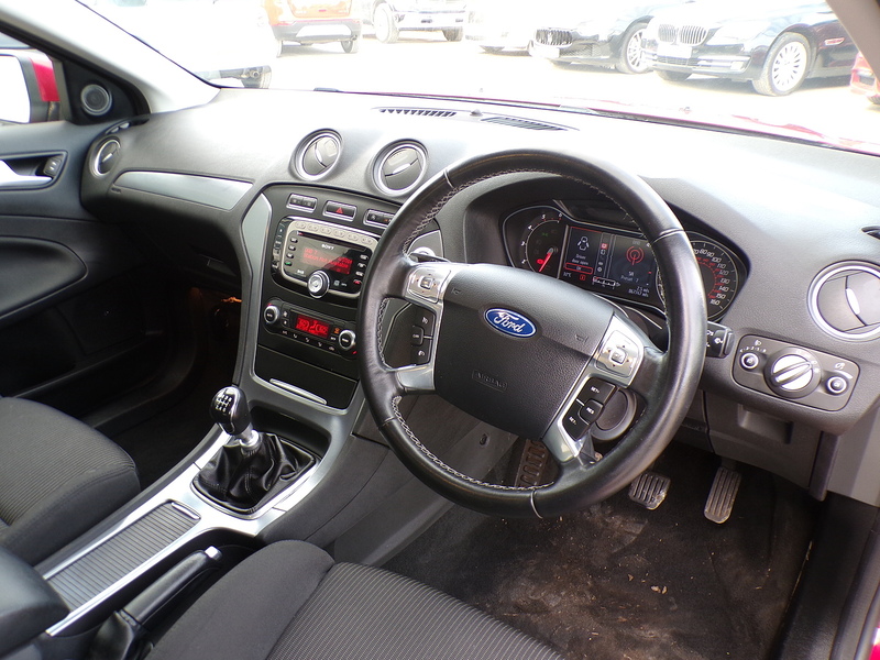Ford Mondeo TDCi ECOnetic Titanium - U1940