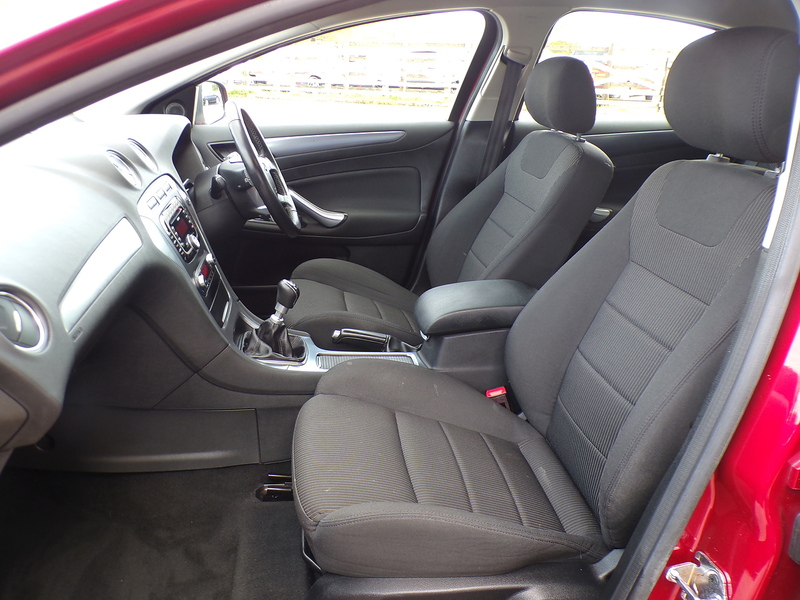 Ford Mondeo TDCi ECOnetic Titanium - U1940