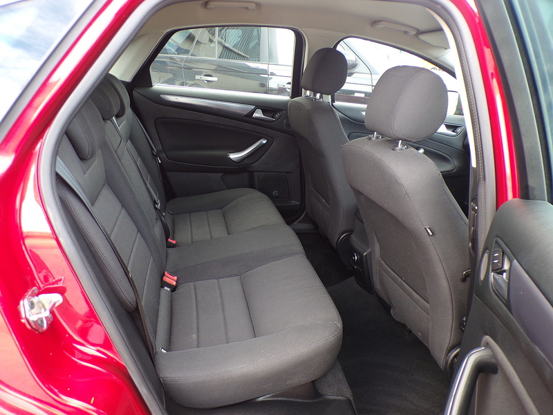 Ford Mondeo TDCi ECOnetic Titanium - U1940