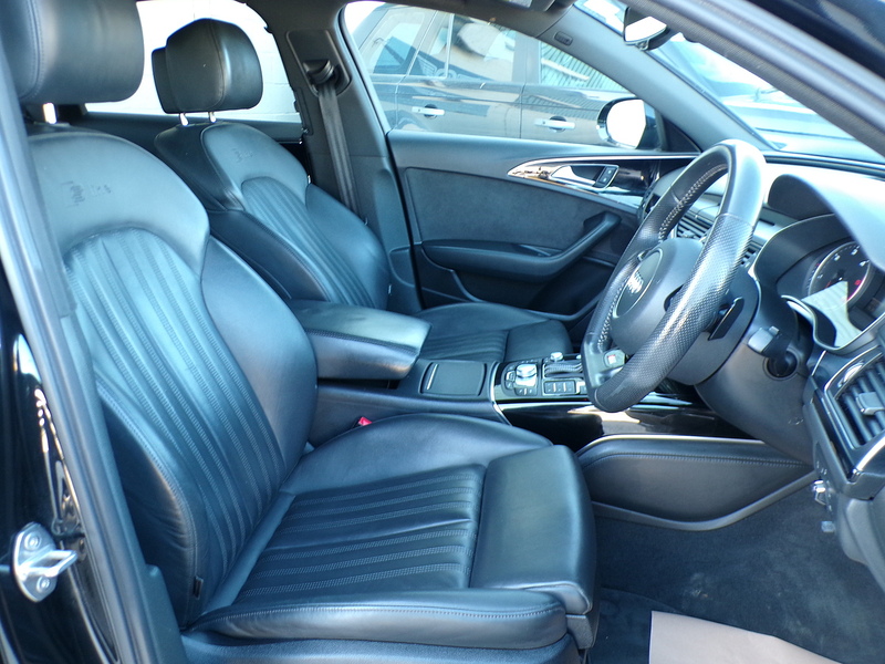 Audi A6 Saloon TDI ultra Black Edition - U1945