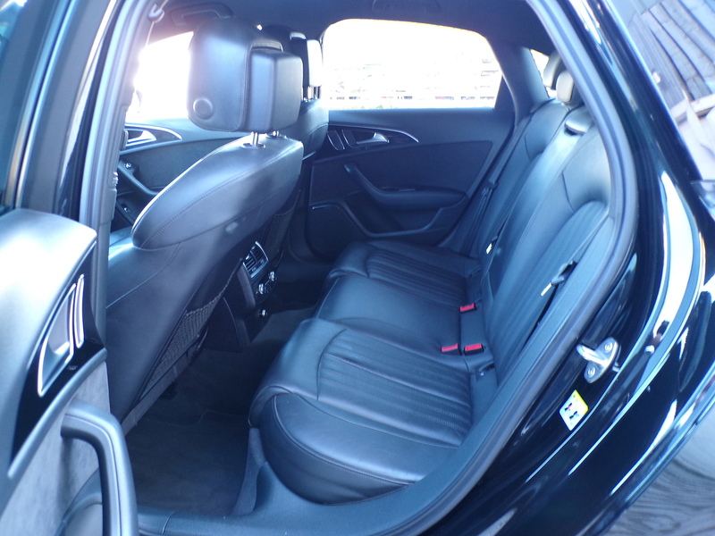 Audi A6 Saloon TDI ultra Black Edition - U1945