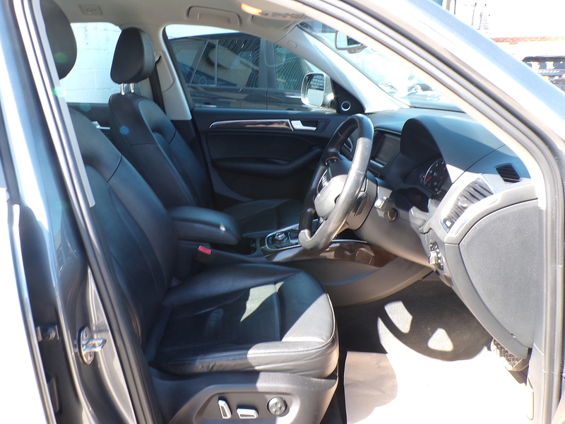 Audi Q5 TDI SE - U1947