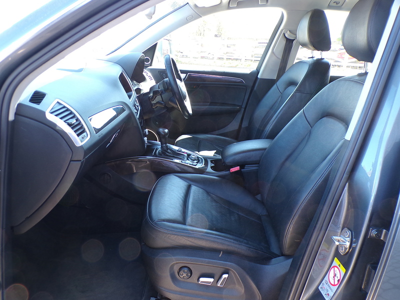 Audi Q5 TDI SE - U1947