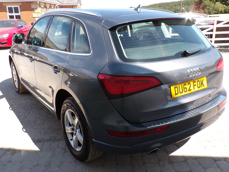 Audi Q5 TDI SE - U1947