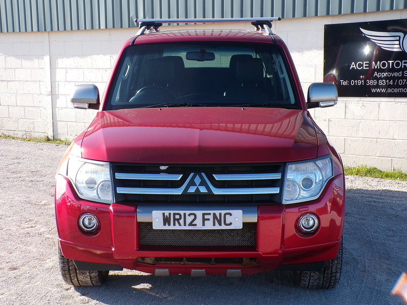 Mitsubishi Shogun DI-DC Diamond - U1948