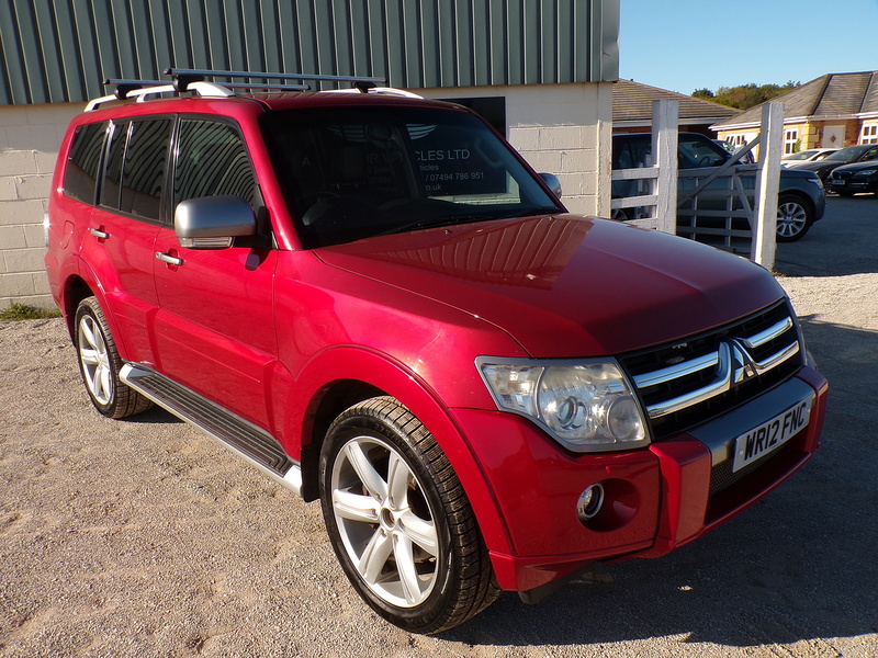 Mitsubishi Shogun DI-DC Diamond - U1948
