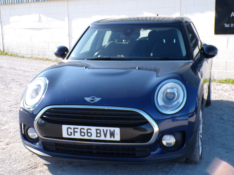 MINI Clubman Cooper D - U1953