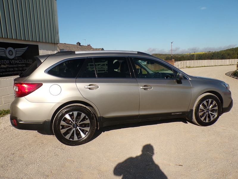 Subaru Outback D SE Premium - U1956