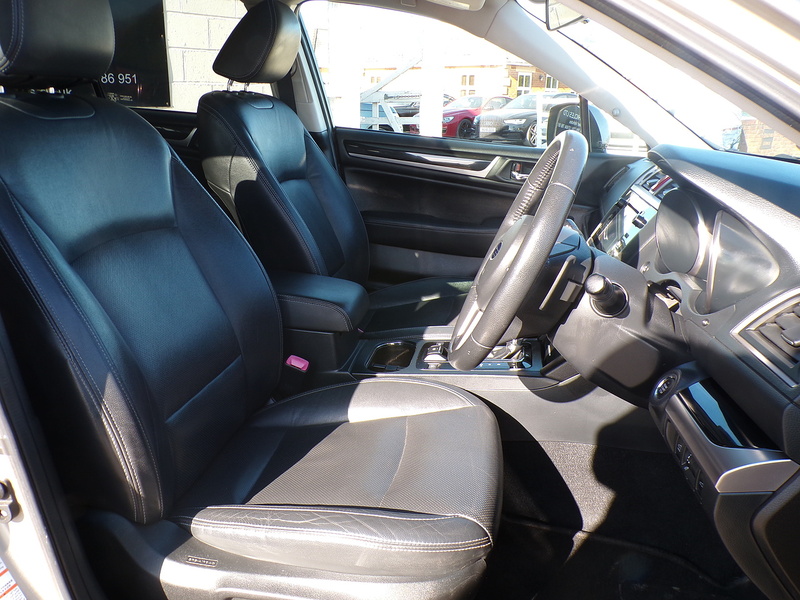 Subaru Outback D SE Premium - U1956