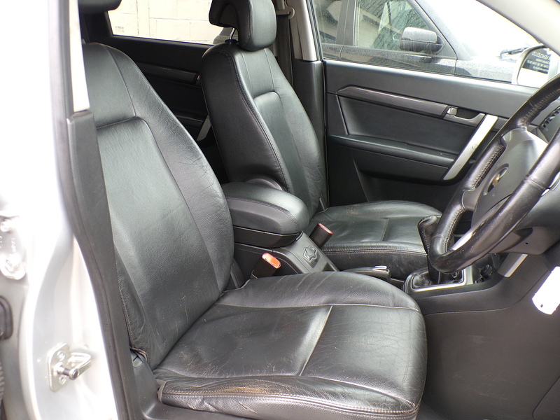 Chevrolet Captiva VCDi LTZ - U1957