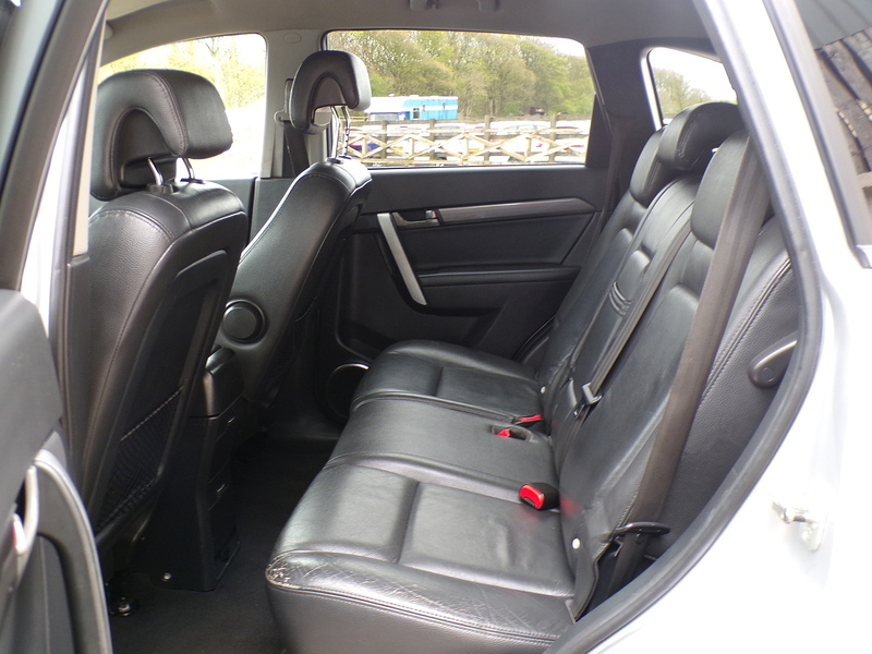 Chevrolet Captiva VCDi LTZ - U1957