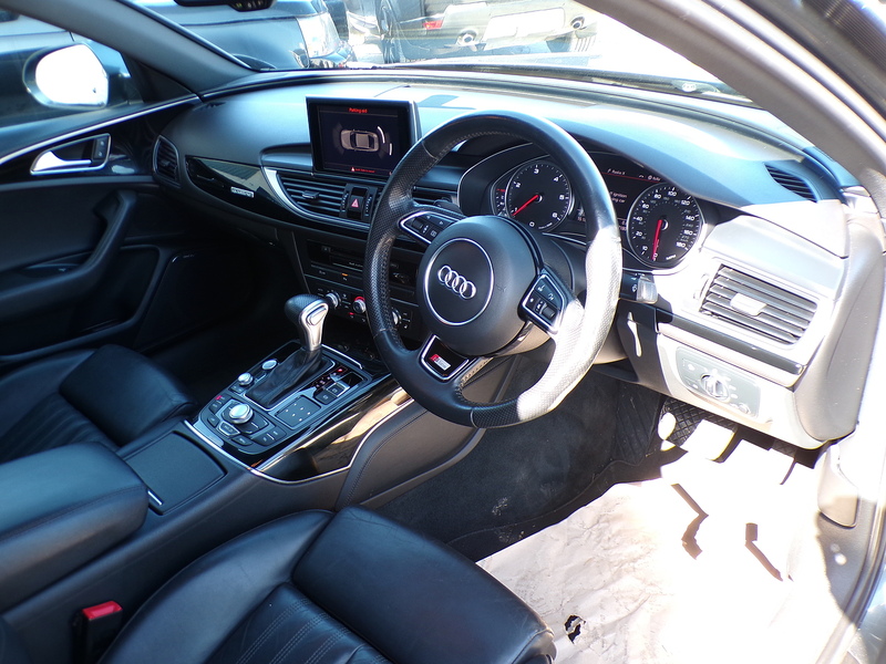 Audi A6 Saloon BiTDI V6 Black Edition - U1959