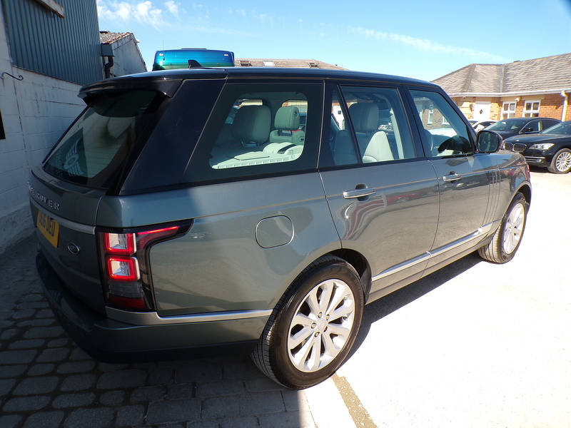 Land Rover Range Rover TD V6 Vogue SE - U1964