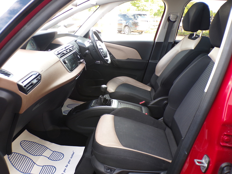 Citroen C4 Picasso e-HDi Airdream Exclusive+ - U1968