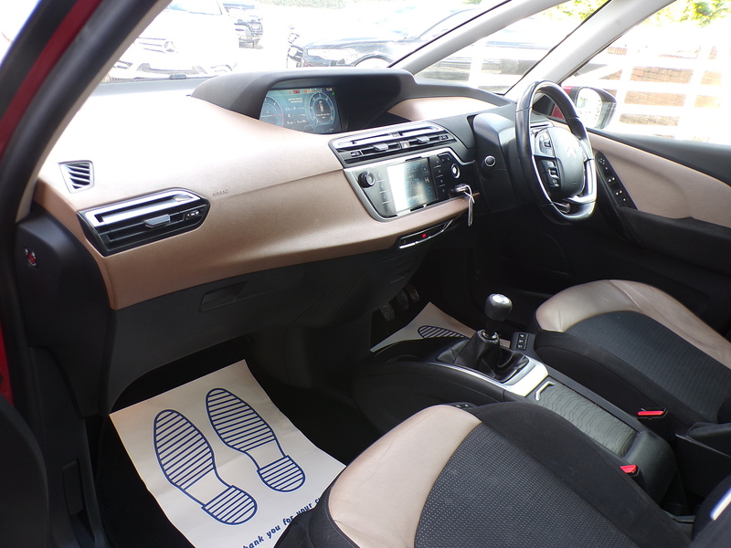 Citroen C4 Picasso e-HDi Airdream Exclusive+ - U1968