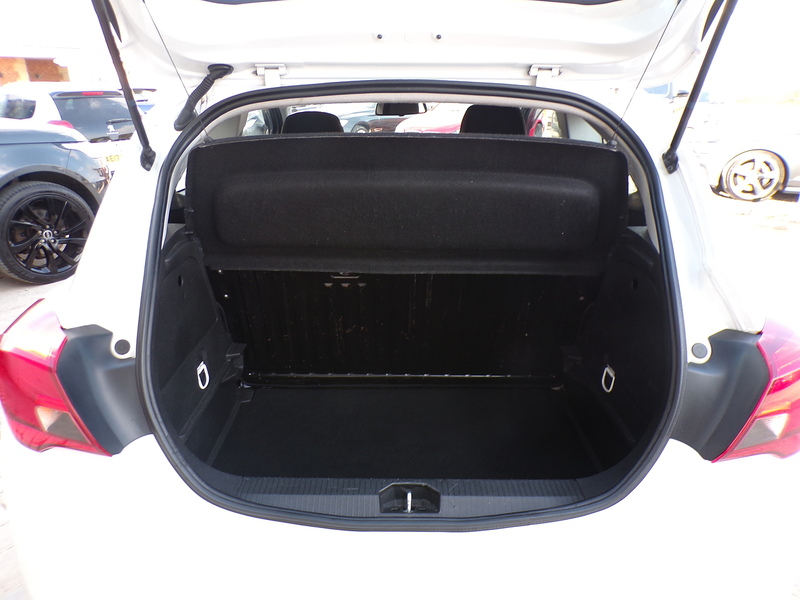 Vauxhall Corsa i ecoFLEX Energy - U1979