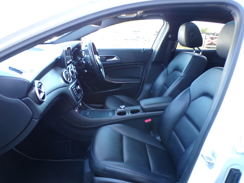 Mercedes-Benz GLA GLA200 CDI SE - U1981