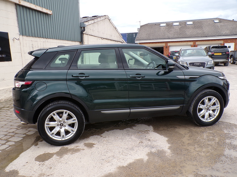 Land Rover Range Rover Evoque SD4 Pure - U1983