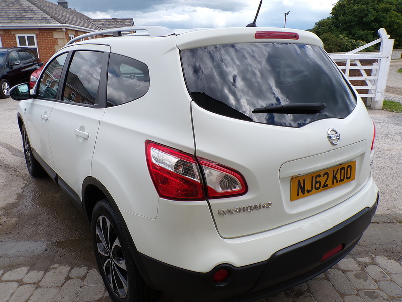 Nissan Qashqai+2 dCi n-tec+ - U1985
