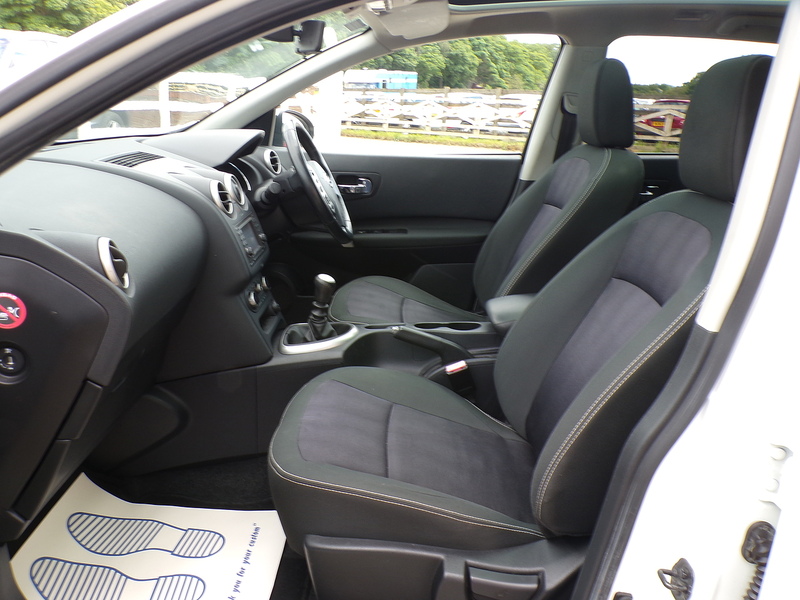 Nissan Qashqai+2 dCi n-tec+ - U1985