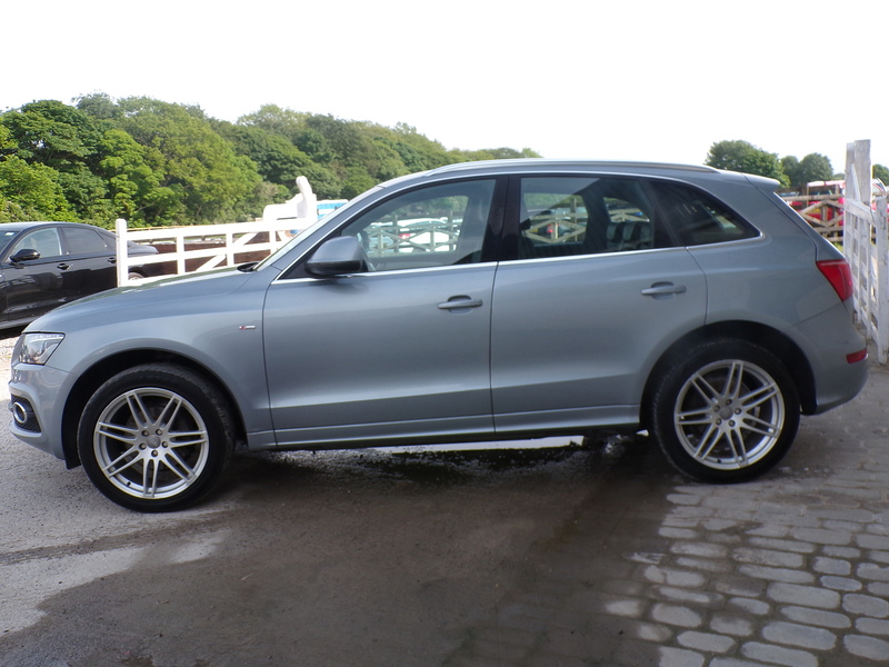 Audi Q5 TDI S line - U1987