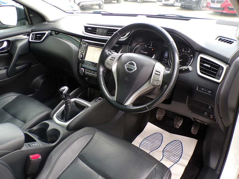 Nissan Qashqai dCi Tekna - U1989