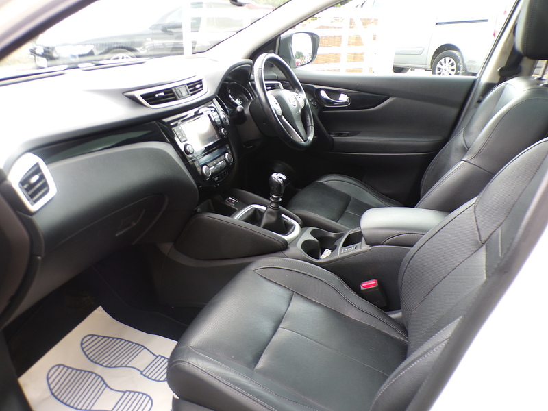 Nissan Qashqai dCi Tekna - U1989
