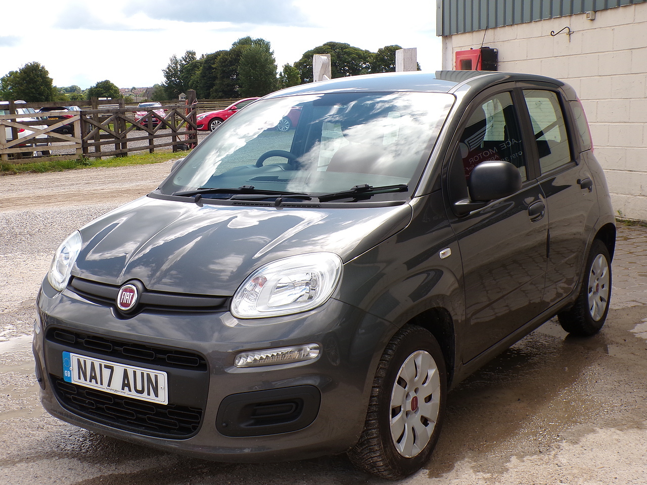 2017 Fiat Panda thumbnail 5